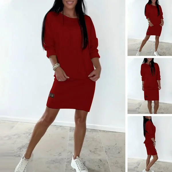 Moteriška ilgarankovė aptempta suknelė