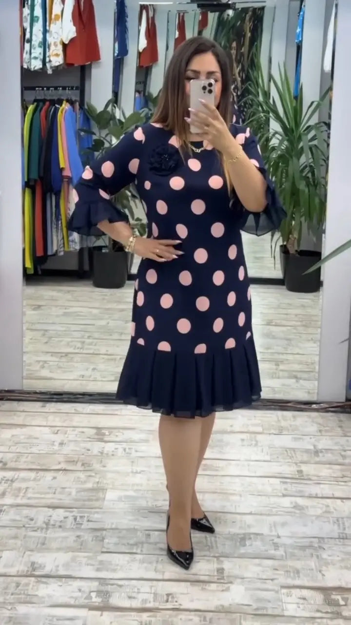 Nauja madinga suknelė, klasikinio dizaino, elegantiška ir paprasta