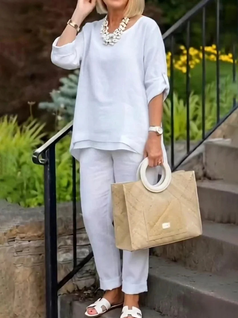 Minimalistinis dviejų dalių komplektas