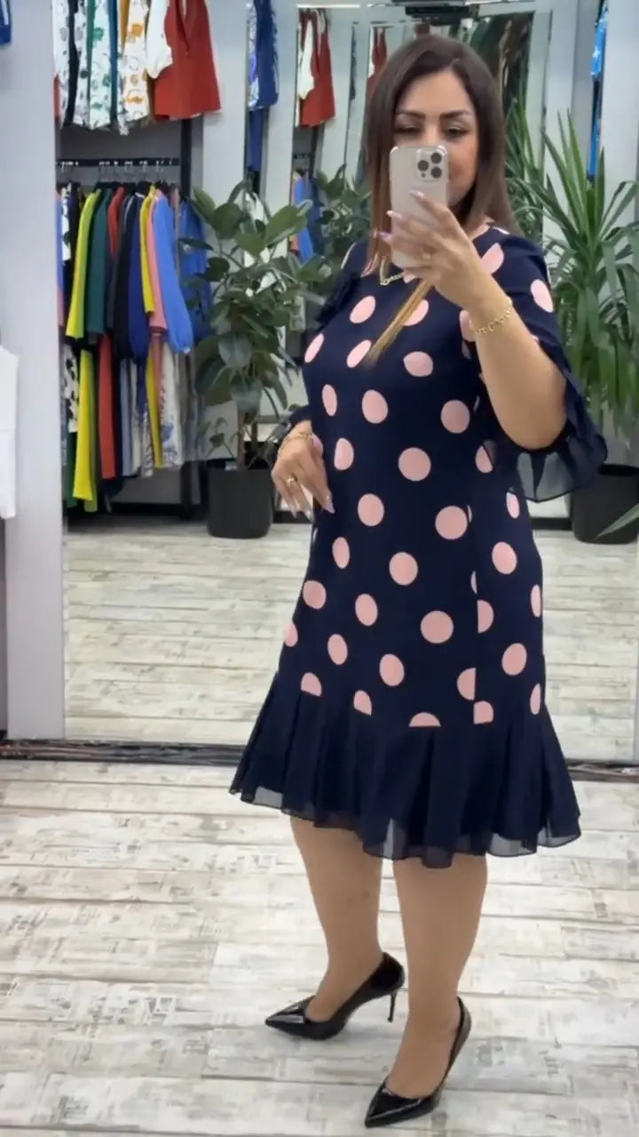 Nauja madinga suknelė, klasikinio dizaino, elegantiška ir paprasta