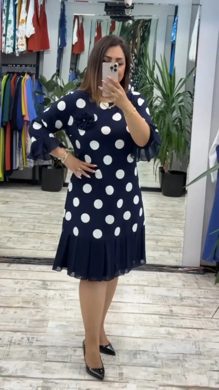 Nauja madinga suknelė, klasikinio dizaino, elegantiška ir paprasta