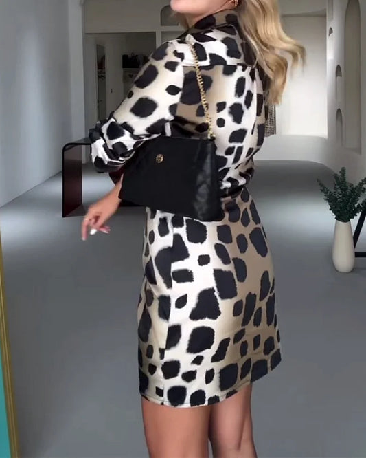 Moteriška laisvalaikio suknelė su leopardo raštu