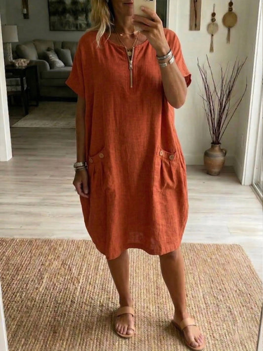 Moteriška laisvalaikio stiliaus suknelė su užtrauktuku