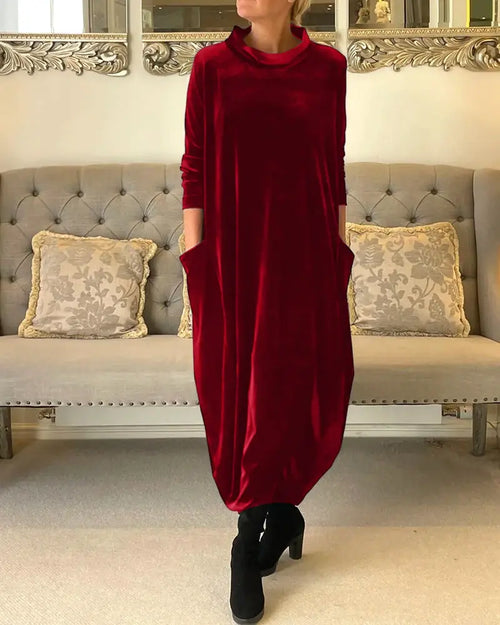 Veliūrinė suknelė