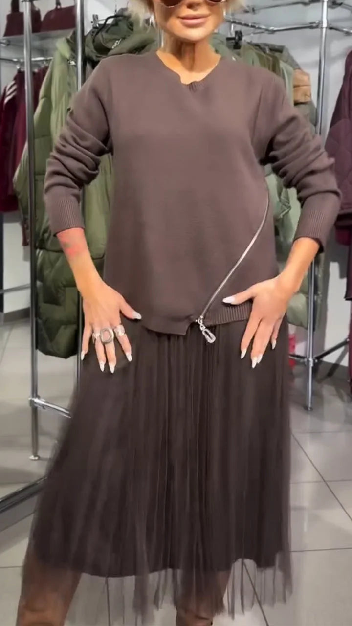 Išskirtinis patogus vientisas komplektas moterims