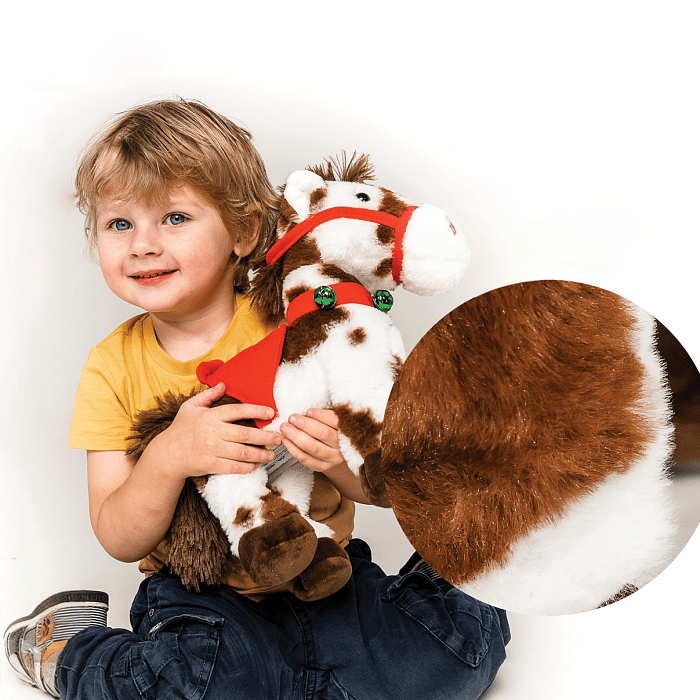 Pliušinis arklys: vaikščiojantis ir grojantis žaislas