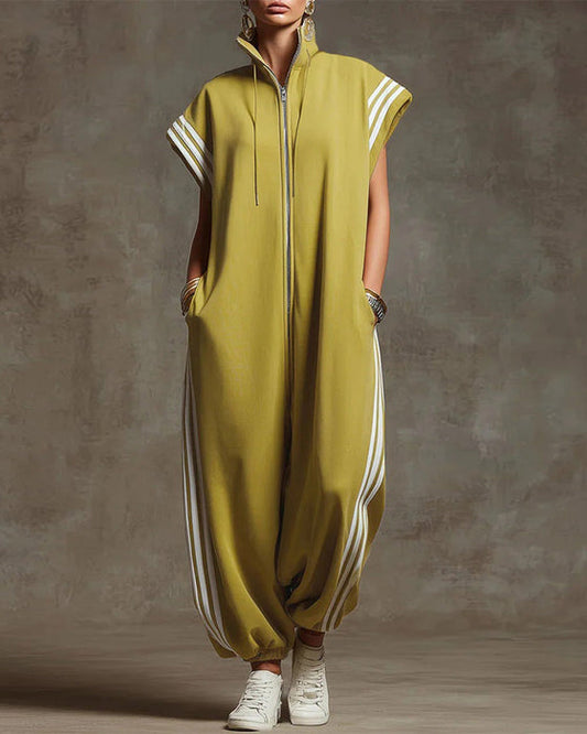 Dryžuotas kombinezonas moterims