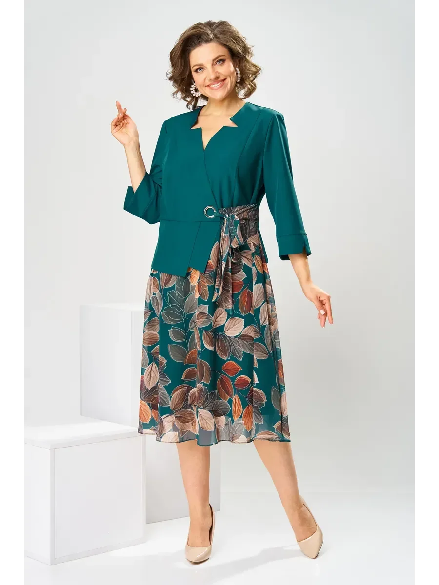 Elegantiška žalia suknelė