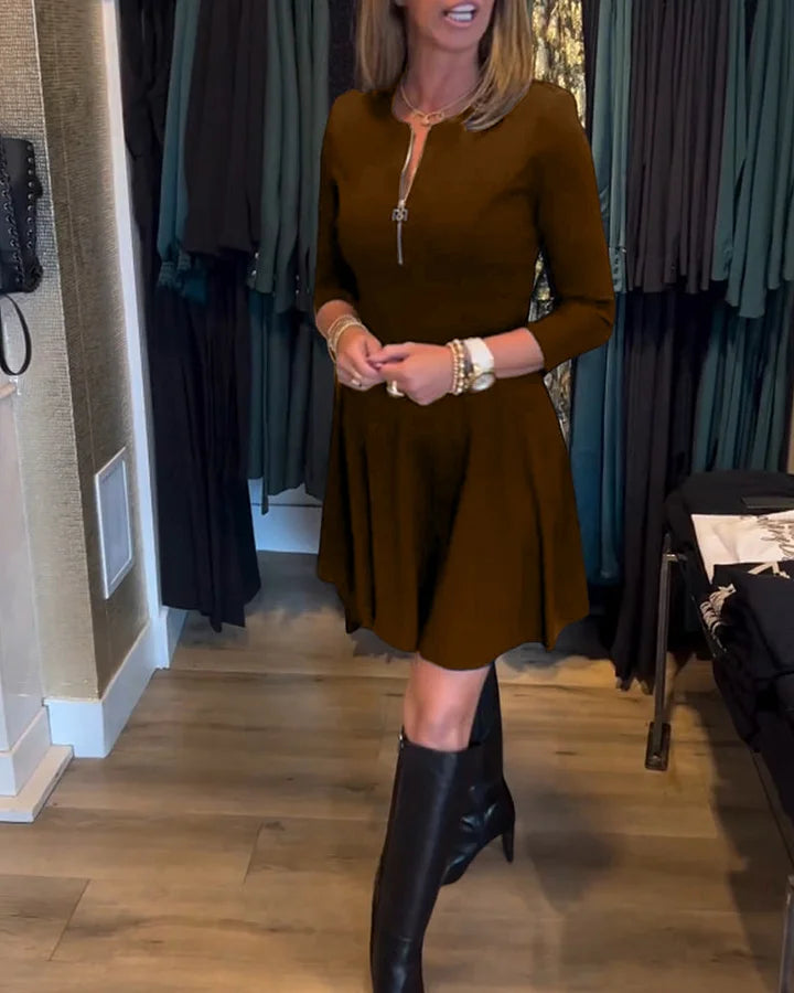 Elegantiška suknelė su užtrauktuku