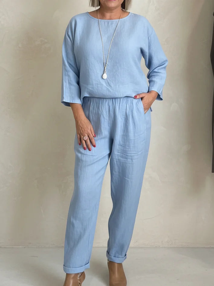 Moteriškas minimalistinis komplektas