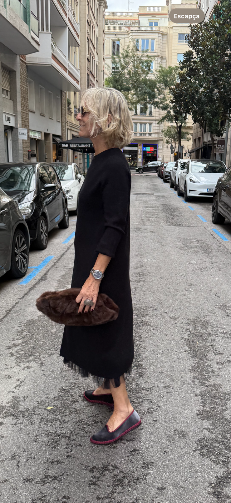Megzta suknelė su tiuliu