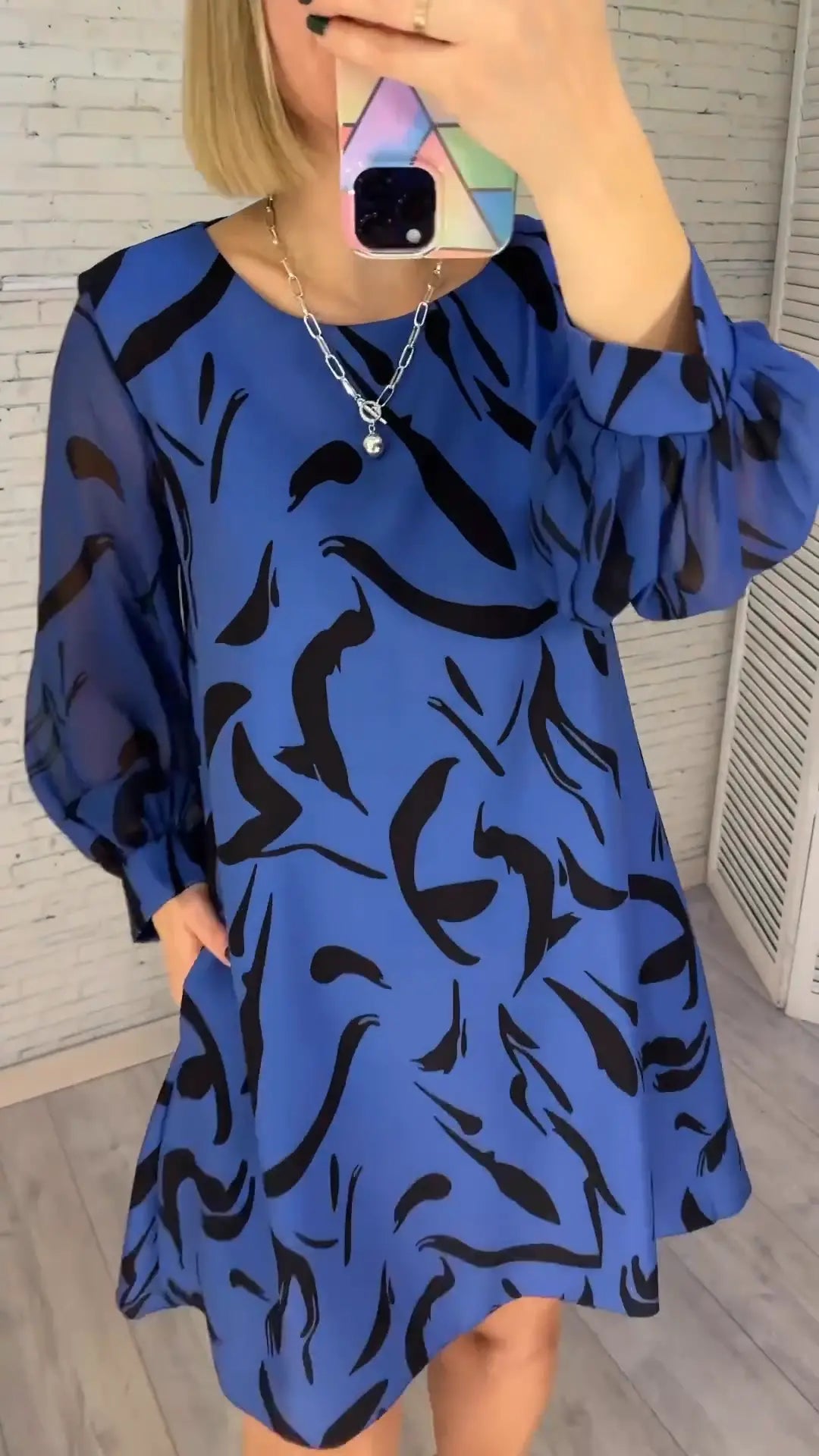 Nauja dryžuota madinga suknelė