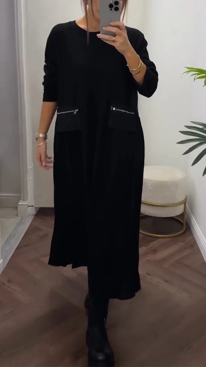 Moteriška laisvalaikio suknelė su apvalia iškirpte