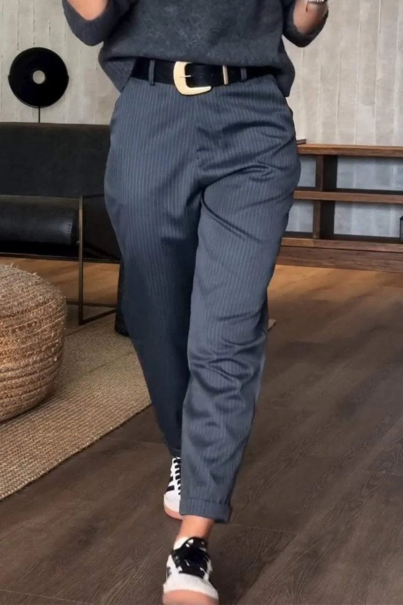 Moteriškos laisvalaikio dryžuotos kelnės