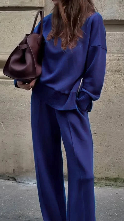 Madingas laisvalaikio komplektas aukštu kaklu