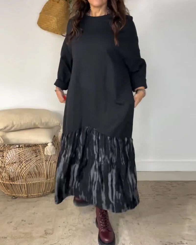 Suknelė su išskirtiniu sijonu