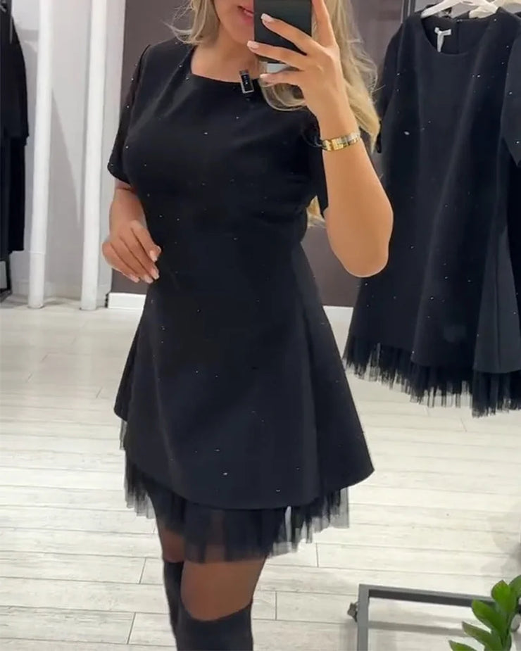 Elegantiška suknelė su papuošimais