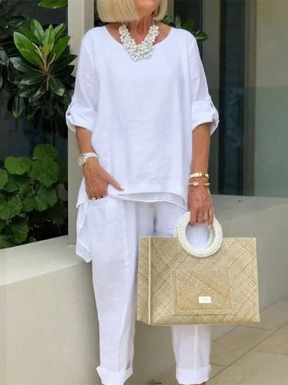 Laisvas dviejų dalių laisvalaikio kostiumas