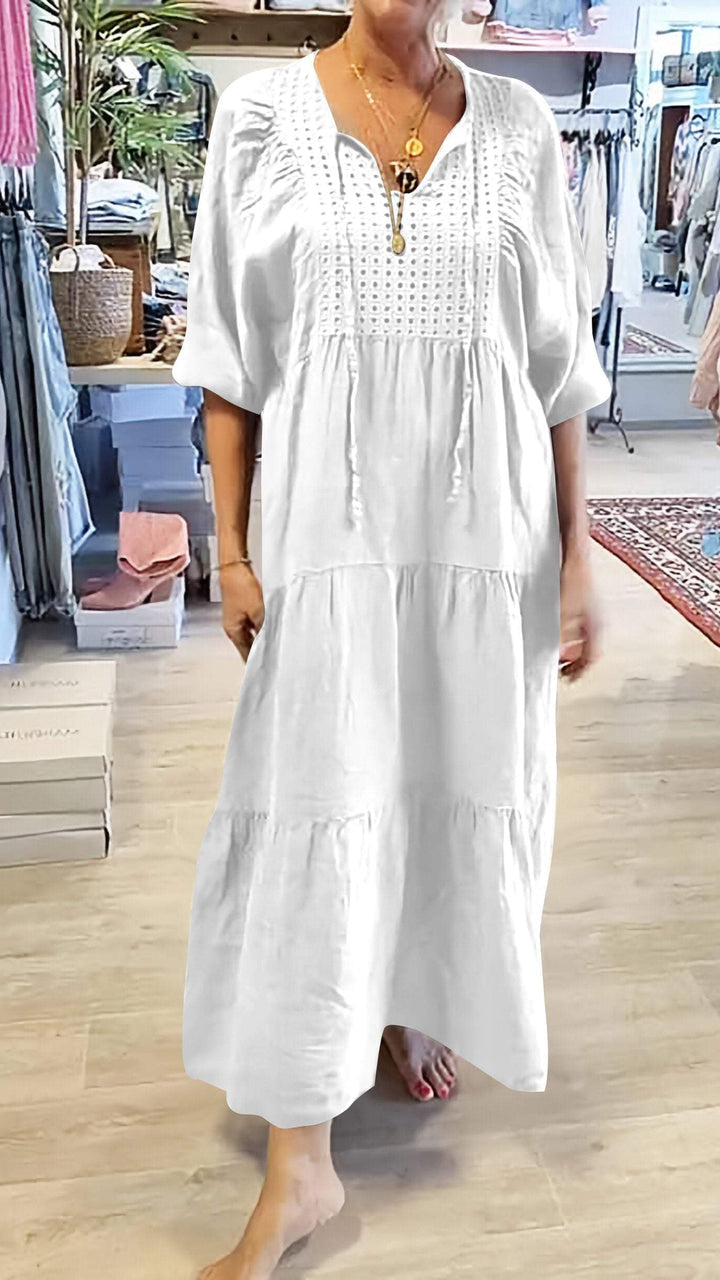 Vienspalvė paprasta suknelė